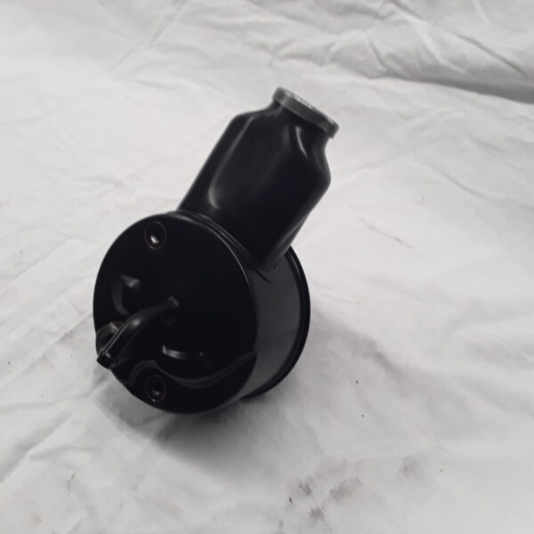 Triumph Stag steering pump - Image 3