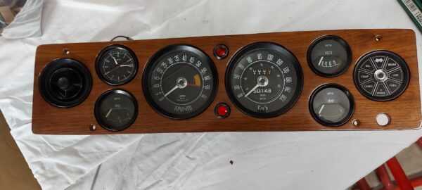 Triumph Stag intrument set
